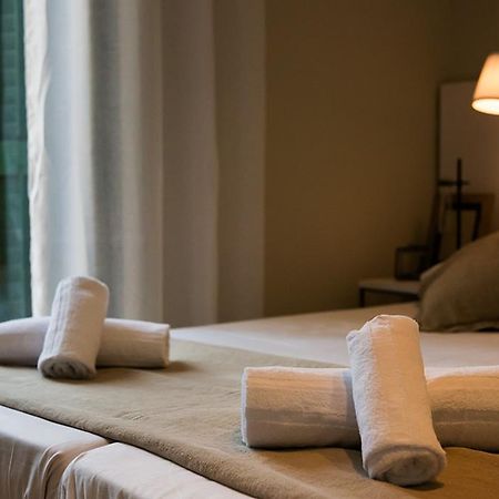 Four Petals Barcelona Boutique Apartments Екстер'єр фото