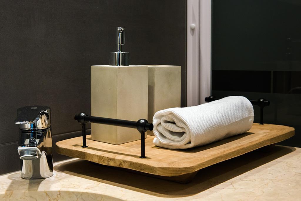 Four Petals Barcelona Boutique Apartments Екстер'єр фото