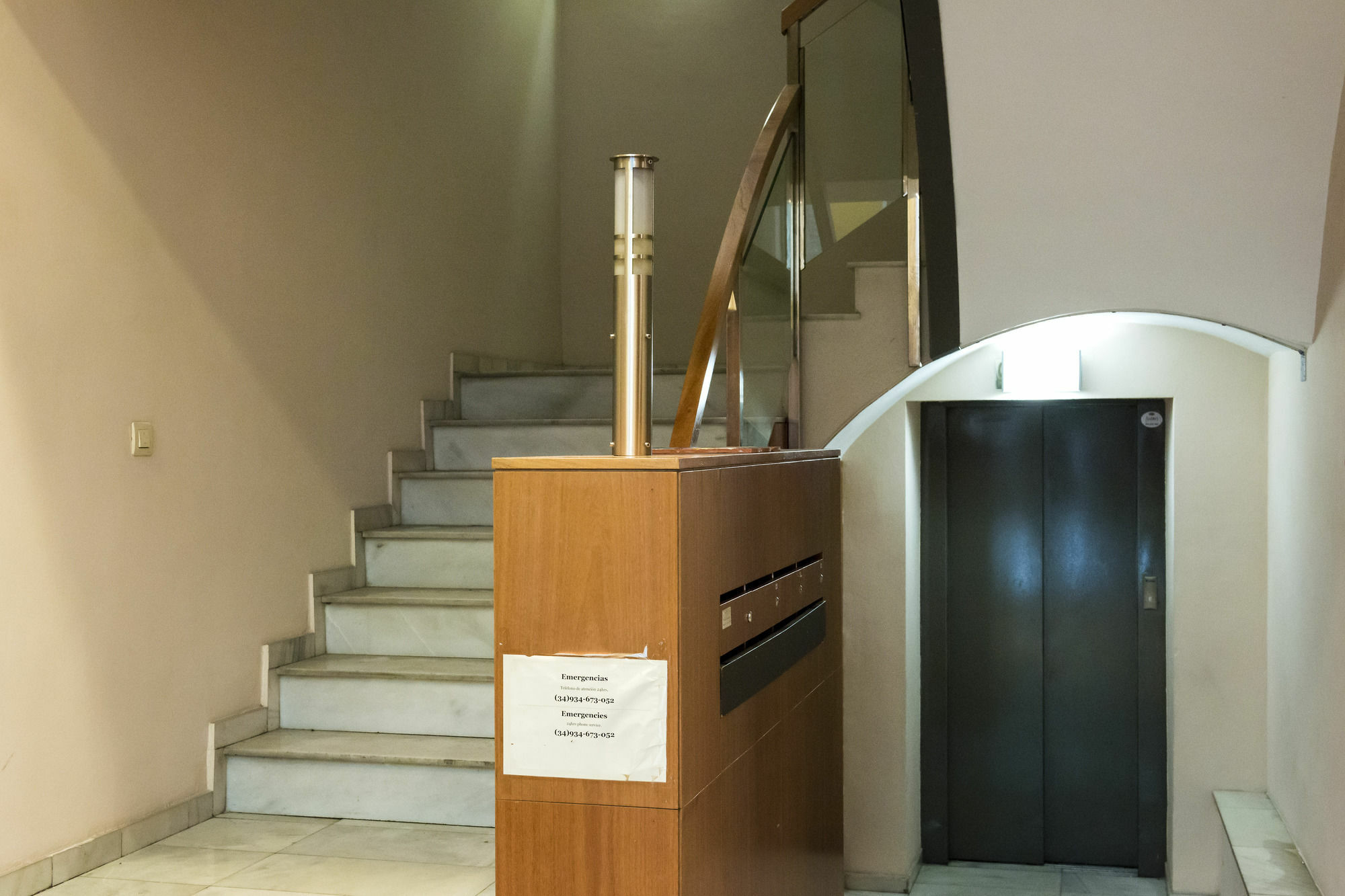 Four Petals Barcelona Boutique Apartments Екстер'єр фото